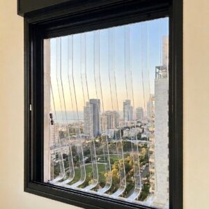 סורג שקוף עם בטן